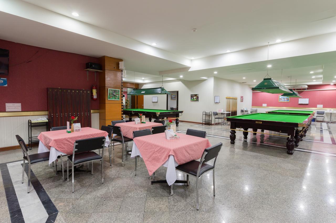 Korat Hotel Nakhon Ratchasima Bagian luar foto