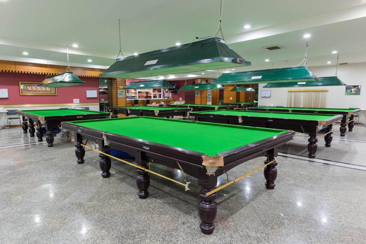 Korat Hotel Nakhon Ratchasima Bagian luar foto