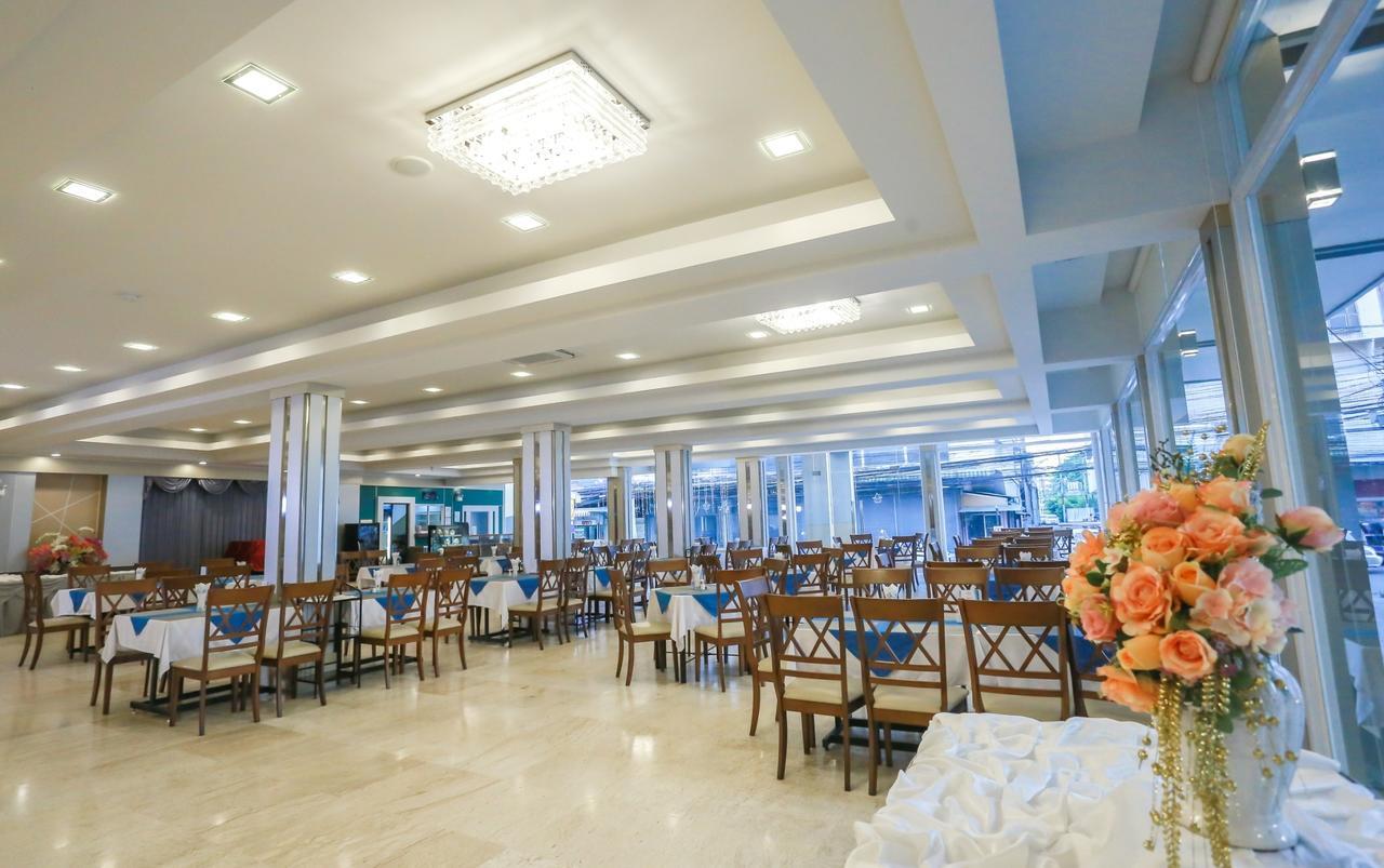 Korat Hotel Nakhon Ratchasima Bagian luar foto