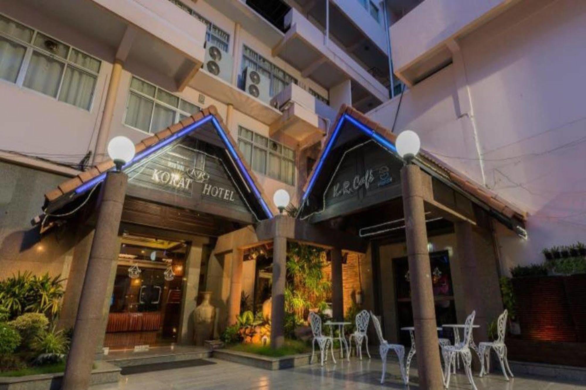Korat Hotel Nakhon Ratchasima Bagian luar foto